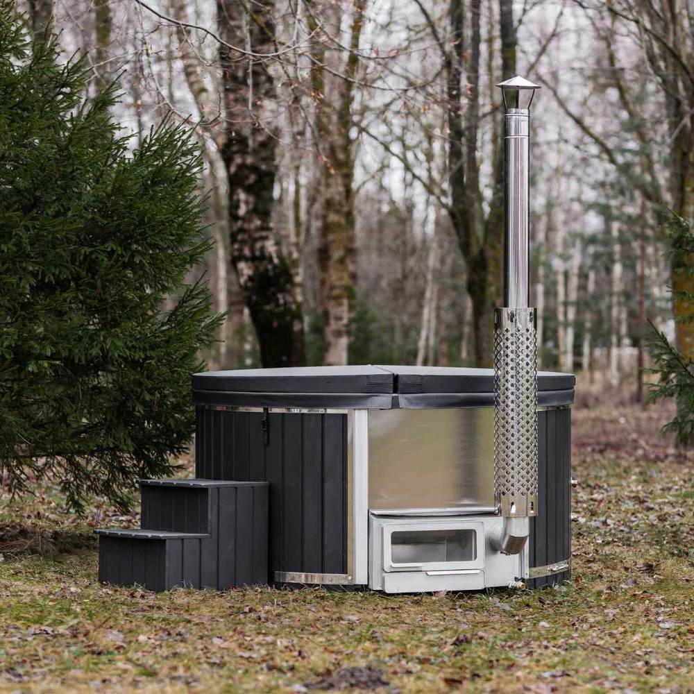 Runder Glasfaser-Whirlpool mit integriertem HORIZON-Heizsystem