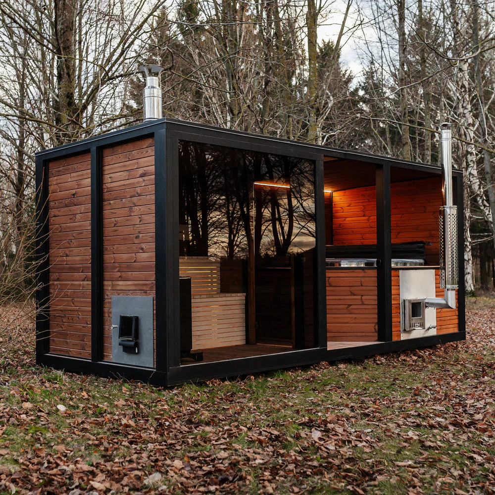 Sauna mit Nordic Whirlpool