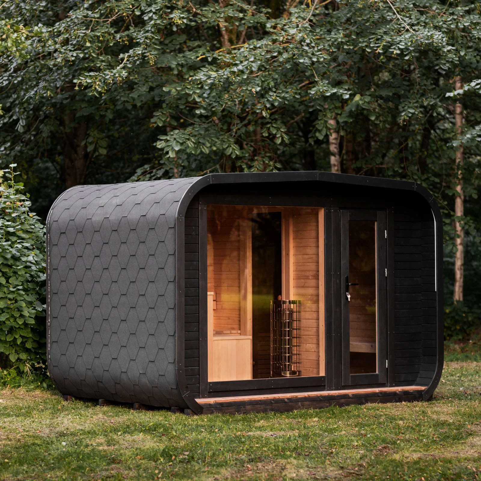 Outdoor Sauna im Garten