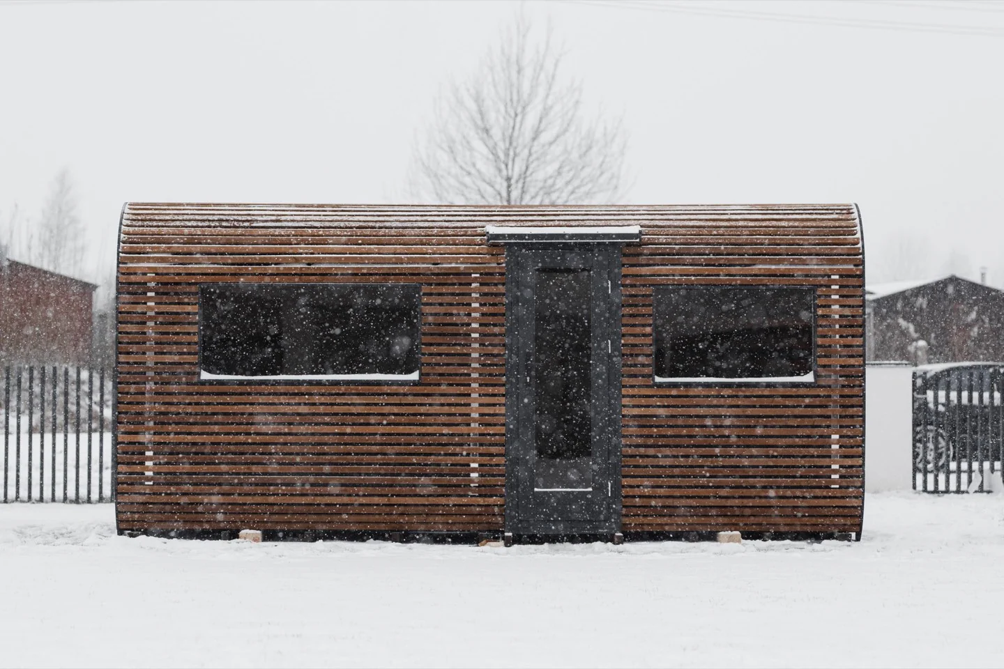 CUBE PLATINUM Sauna mit großzügiger Glasfront