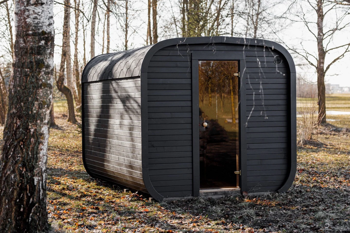 CUBE Außensauna mit integriertem Vorraum